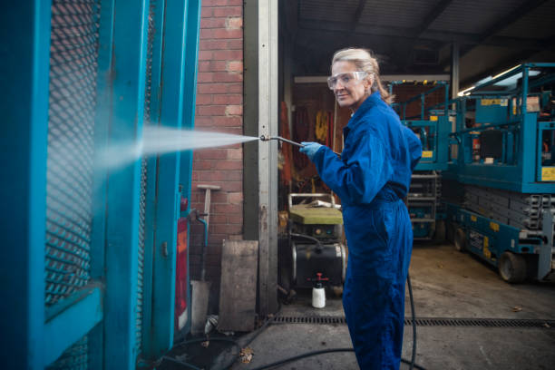 Best Soft Washing  in Belmont, WI